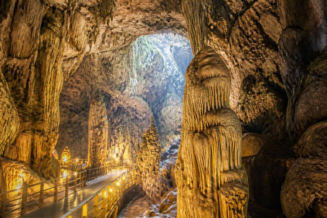 Grotte Gosu : guide complet pour visiter ce trésor naturel de Corée