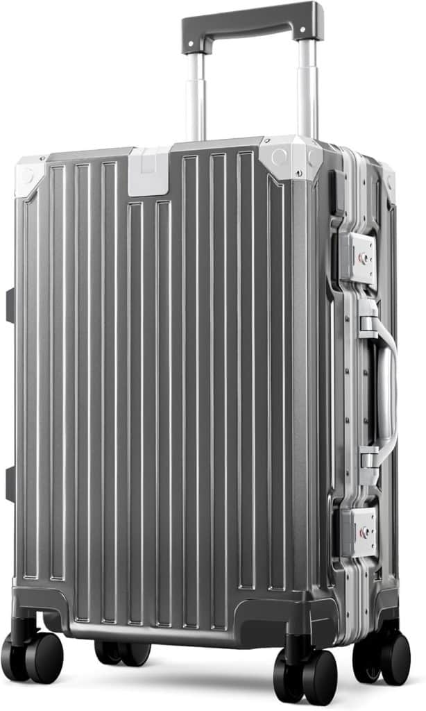 Test de la valise XXL Alpha Camp : robustesse et sécurité